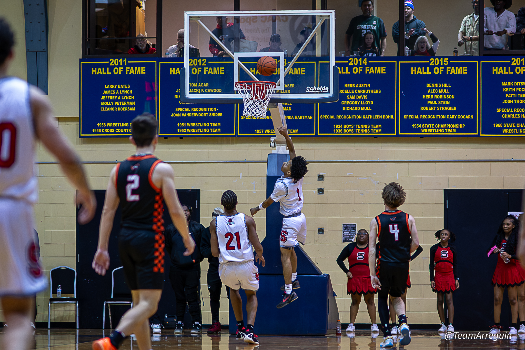 No. 6 Sexton Claims District 49 Title With 56-41 Win Over Charlotte